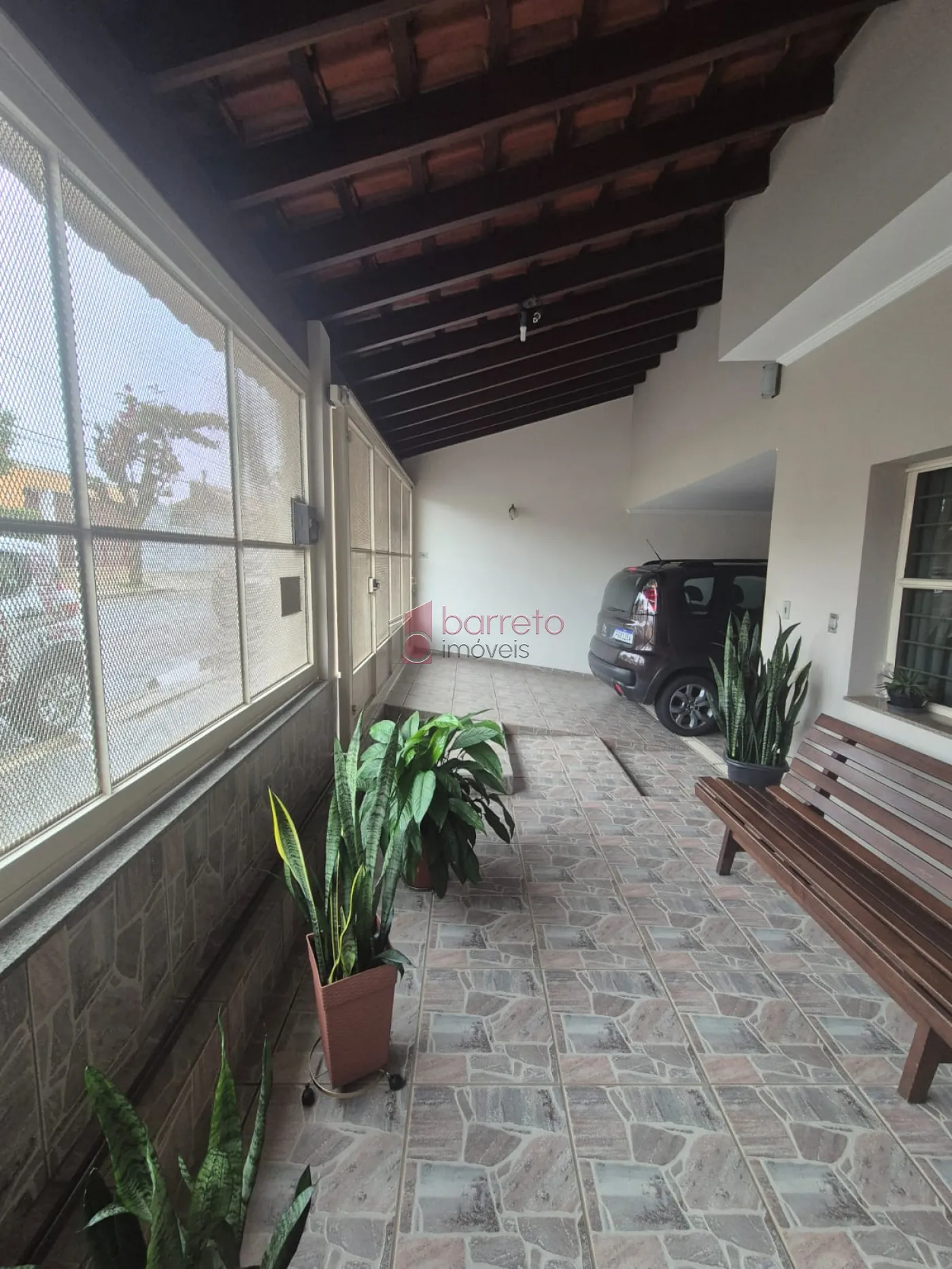CASA À VENDA NA PARTE ALTA DA VILA PROGRESSO EM JUNDIAÍ/SP