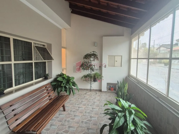CASA À VENDA NA PARTE ALTA DA VILA PROGRESSO EM JUNDIAÍ/SP