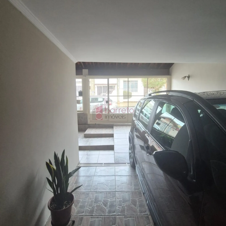 CASA À VENDA NA PARTE ALTA DA VILA PROGRESSO EM JUNDIAÍ/SP