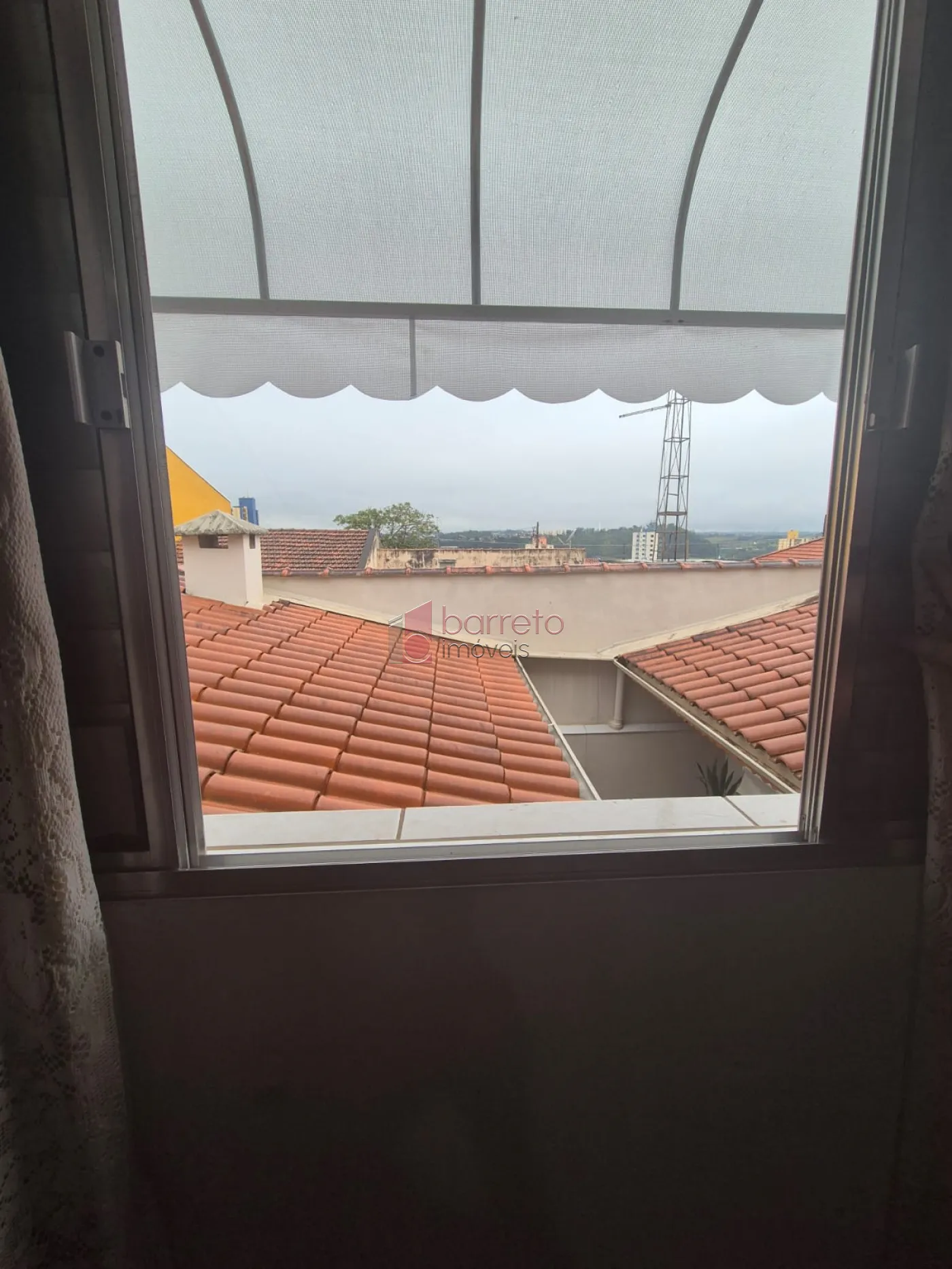 CASA À VENDA NA PARTE ALTA DA VILA PROGRESSO EM JUNDIAÍ/SP