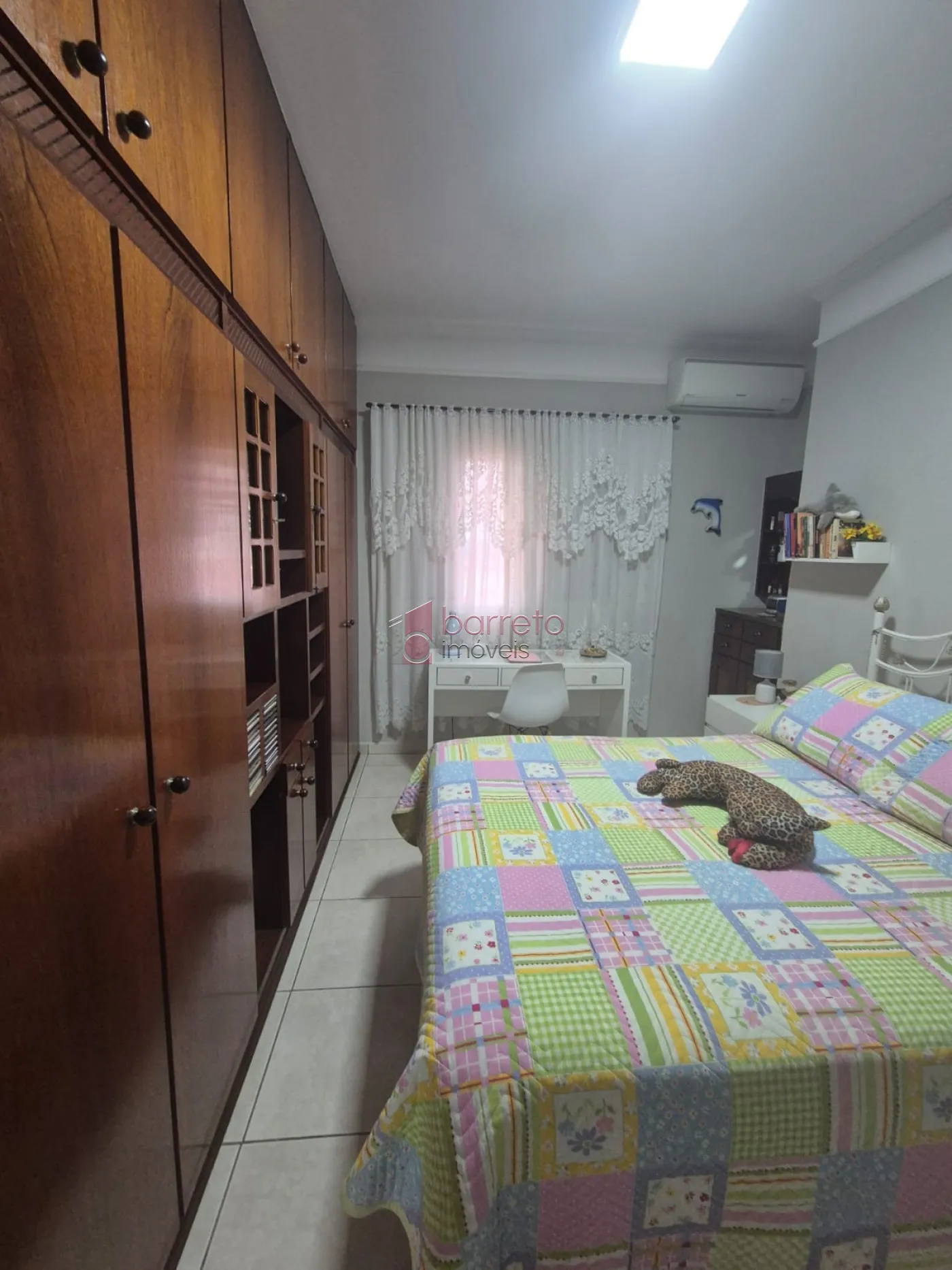 CASA À VENDA NA PARTE ALTA DA VILA PROGRESSO EM JUNDIAÍ/SP