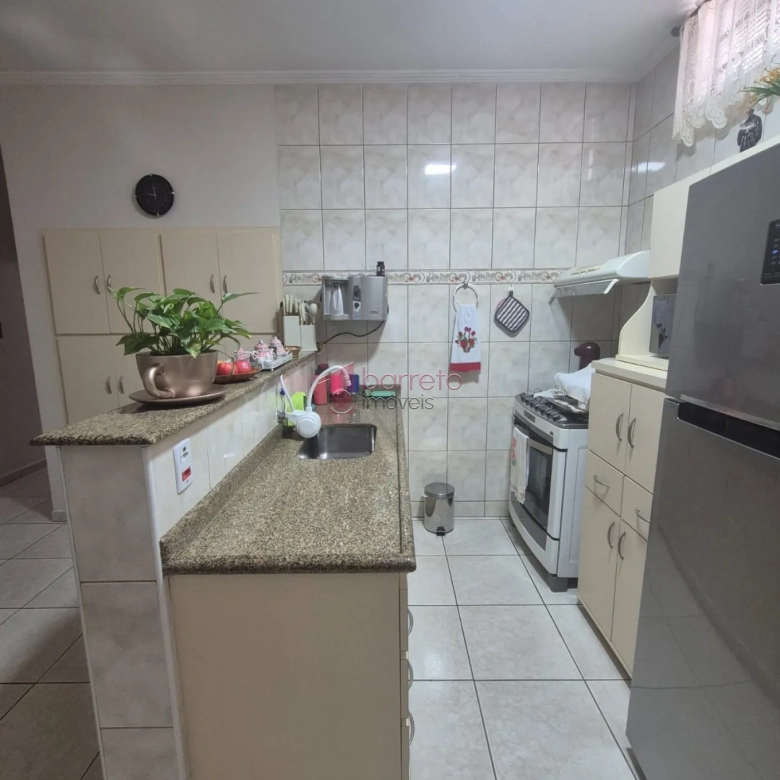 CASA À VENDA NA PARTE ALTA DA VILA PROGRESSO EM JUNDIAÍ/SP