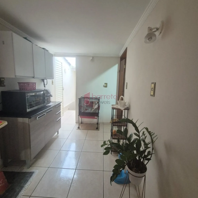 CASA À VENDA NA PARTE ALTA DA VILA PROGRESSO EM JUNDIAÍ/SP