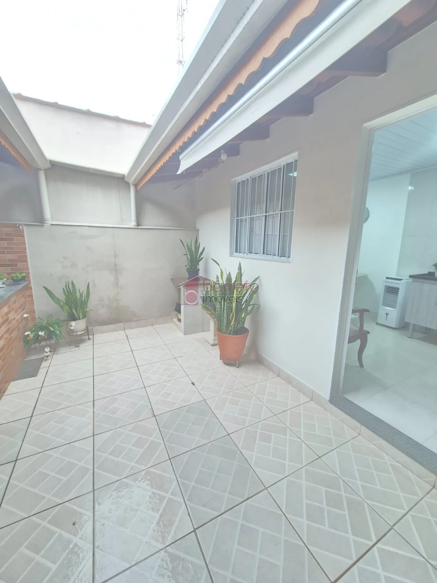 CASA À VENDA NA PARTE ALTA DA VILA PROGRESSO EM JUNDIAÍ/SP