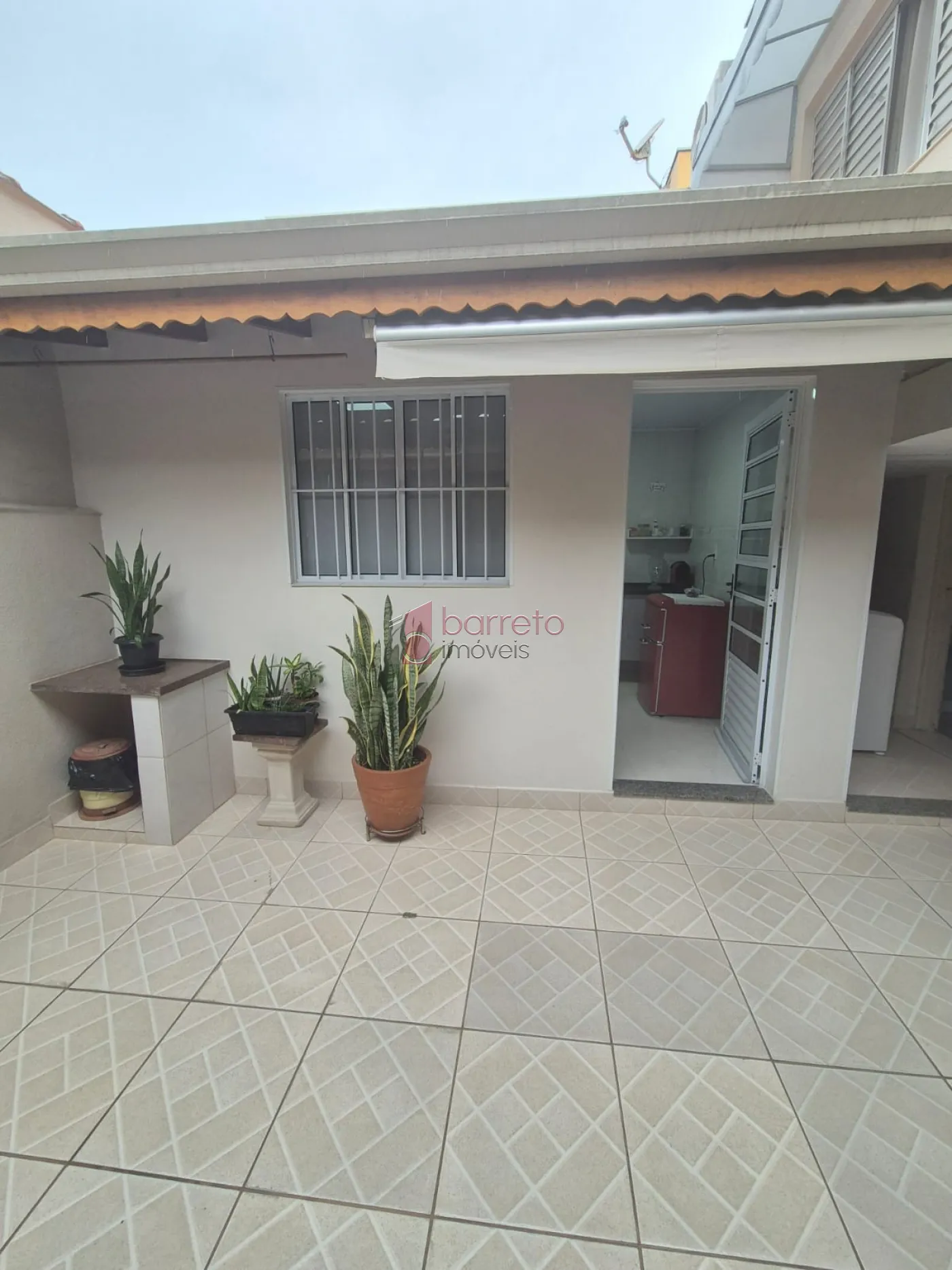 CASA À VENDA NA PARTE ALTA DA VILA PROGRESSO EM JUNDIAÍ/SP