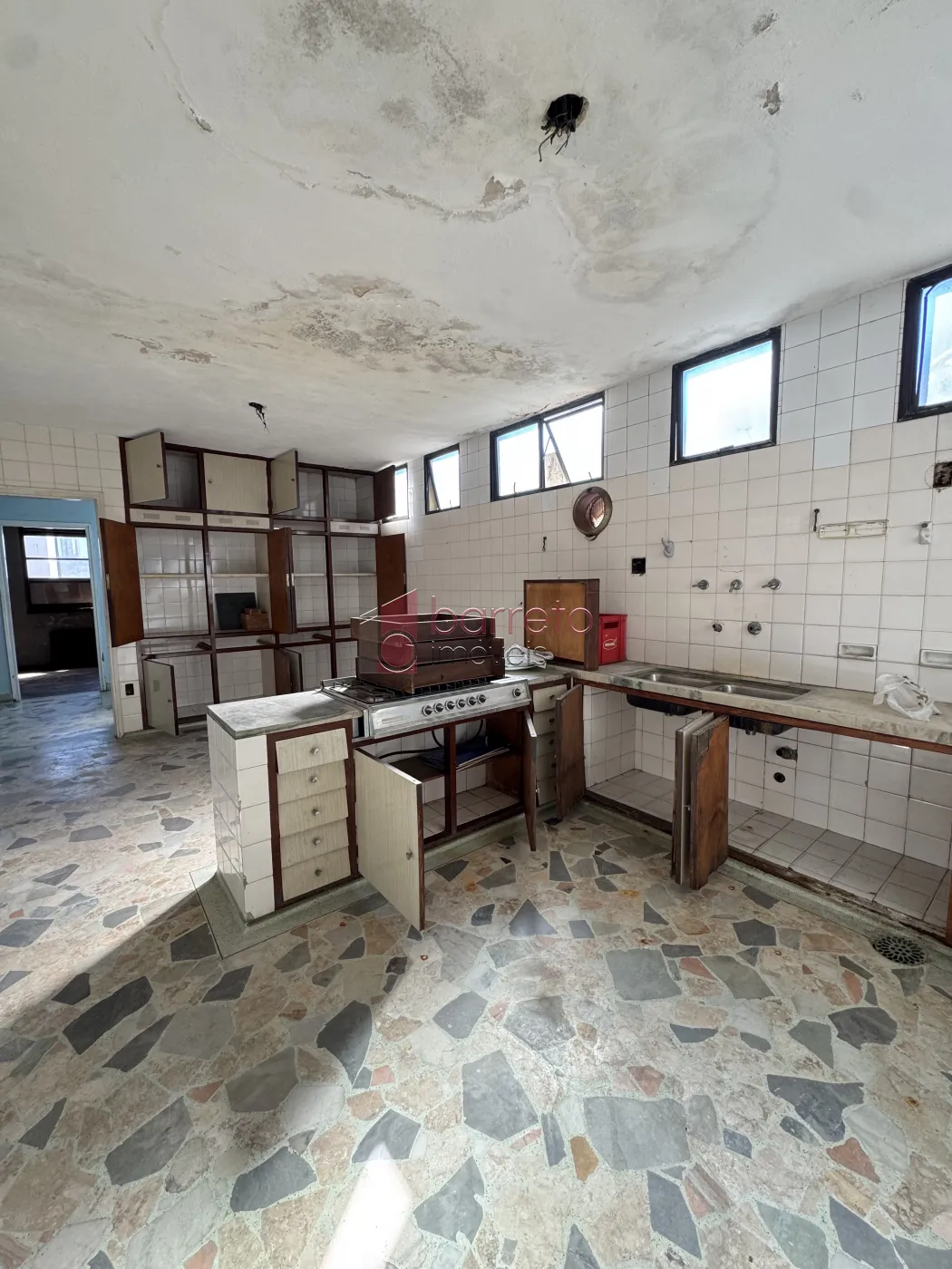 IMÓVEL COMERCIAL OU RESIDENCIAL À VENDA – VILA CAMPOS SALES – JUNDIAÍ/SP
