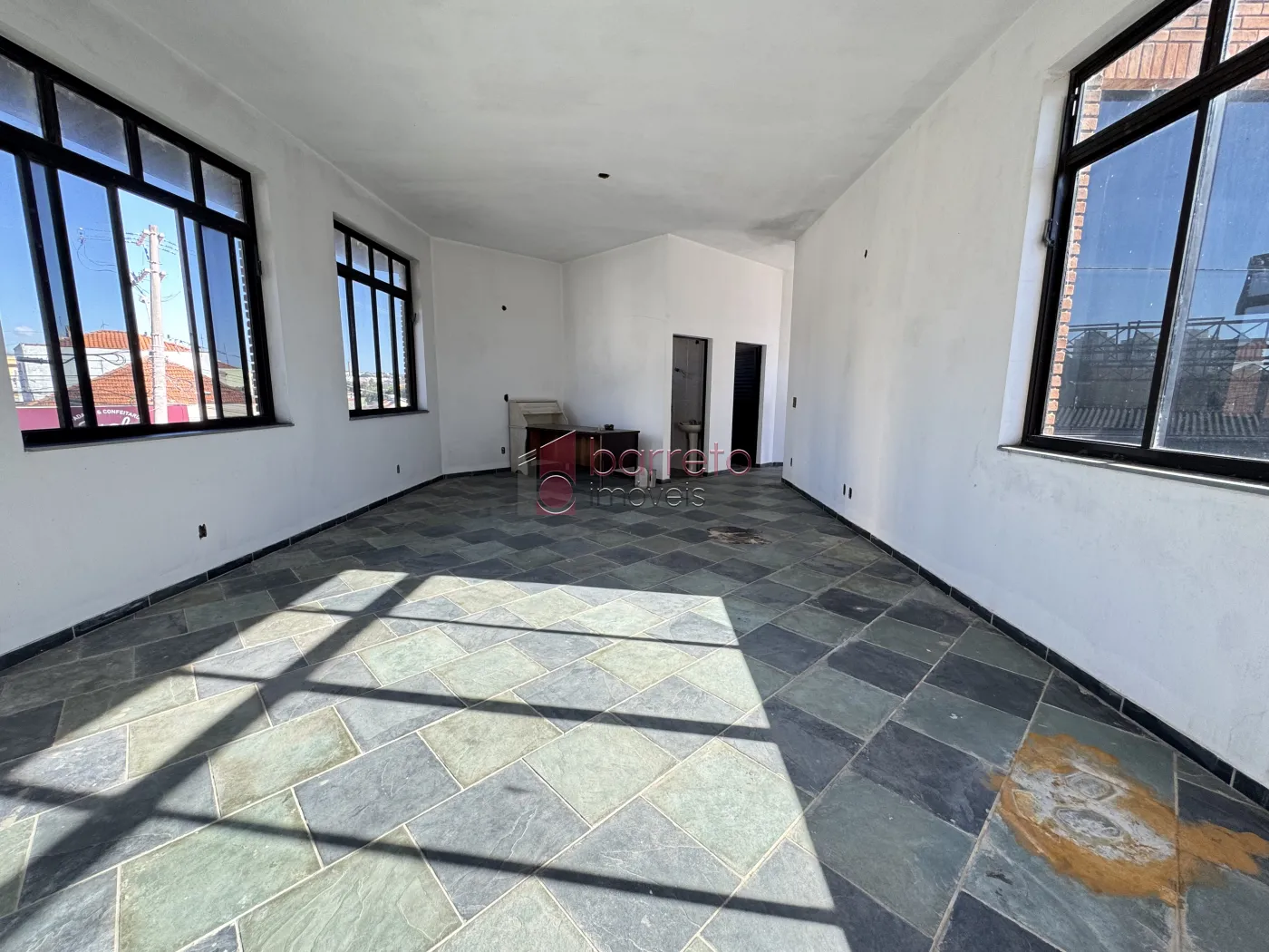 IMÓVEL COMERCIAL OU RESIDENCIAL À VENDA – VILA CAMPOS SALES – JUNDIAÍ/SP
