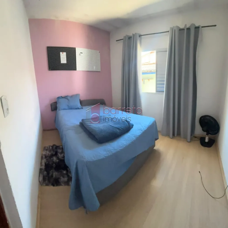 CASA COM EDÍCULA Á VENDA NA VILLA PROGRESSO EM JUNDIAÍ/SP