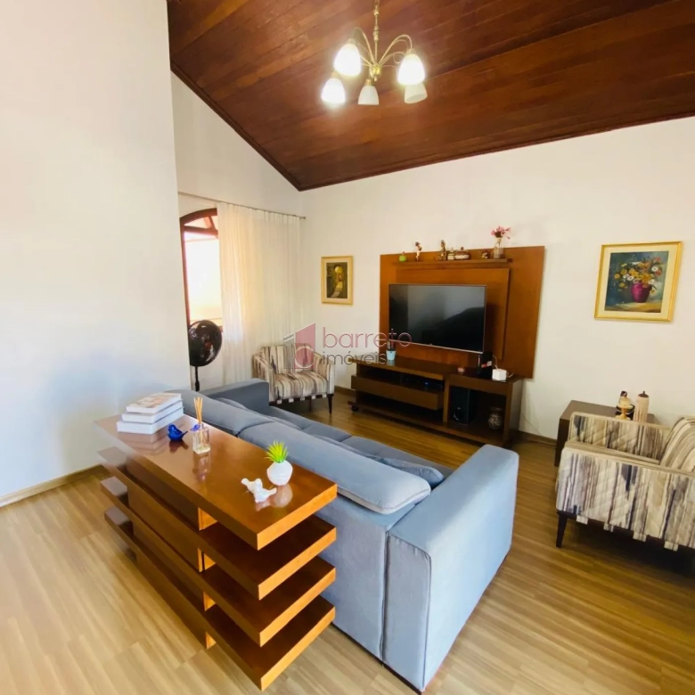 CASA À VENDA NO BAIRRO VILA RAMI – JUNDIAÍ/SP