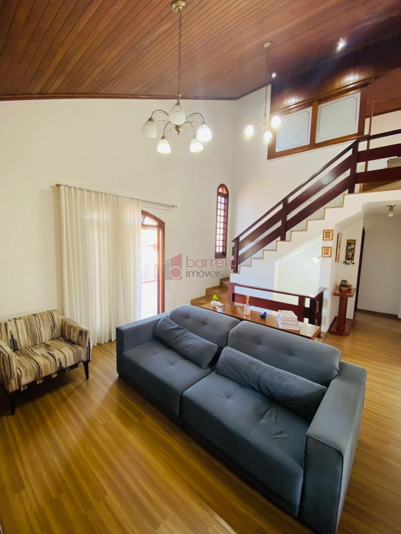 CASA À VENDA NO BAIRRO VILA RAMI – JUNDIAÍ/SP