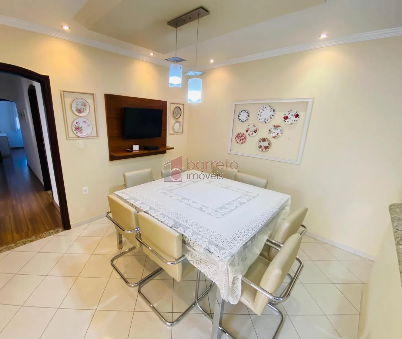 CASA À VENDA NO BAIRRO VILA RAMI – JUNDIAÍ/SP