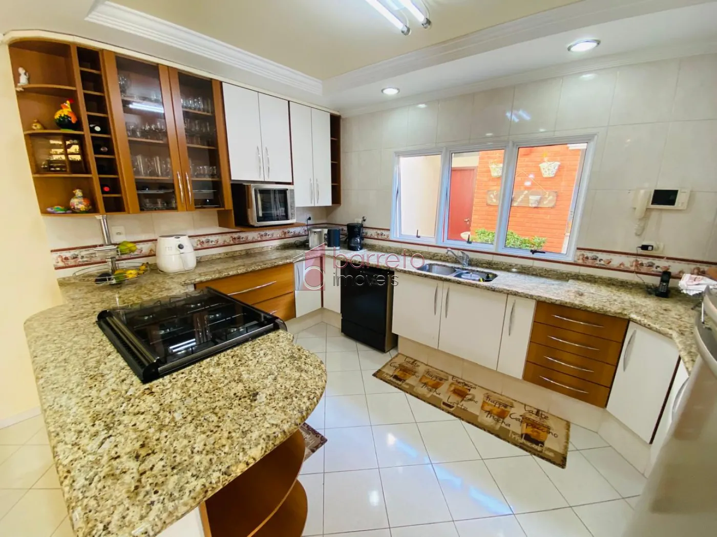 CASA À VENDA NO BAIRRO VILA RAMI – JUNDIAÍ/SP