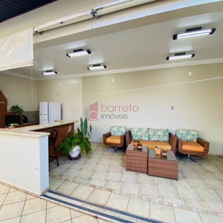 CASA À VENDA NO BAIRRO VILA RAMI – JUNDIAÍ/SP