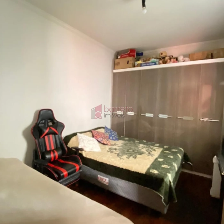 CASA COM 02 DORMITÓRIOS À VENDA NO BAIRRO VIANELO EM JUNDIAÍ/SP