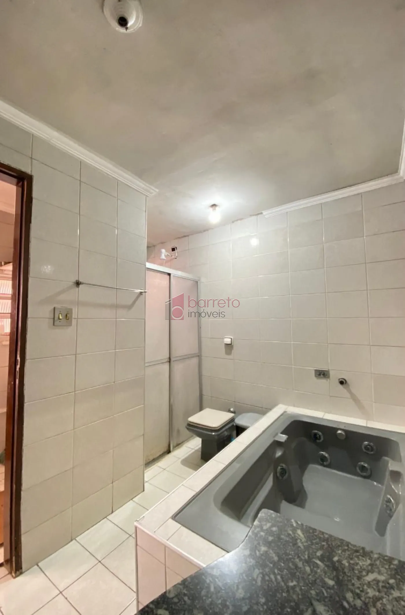 CASA COM 02 DORMITÓRIOS À VENDA NO BAIRRO VIANELO EM JUNDIAÍ/SP