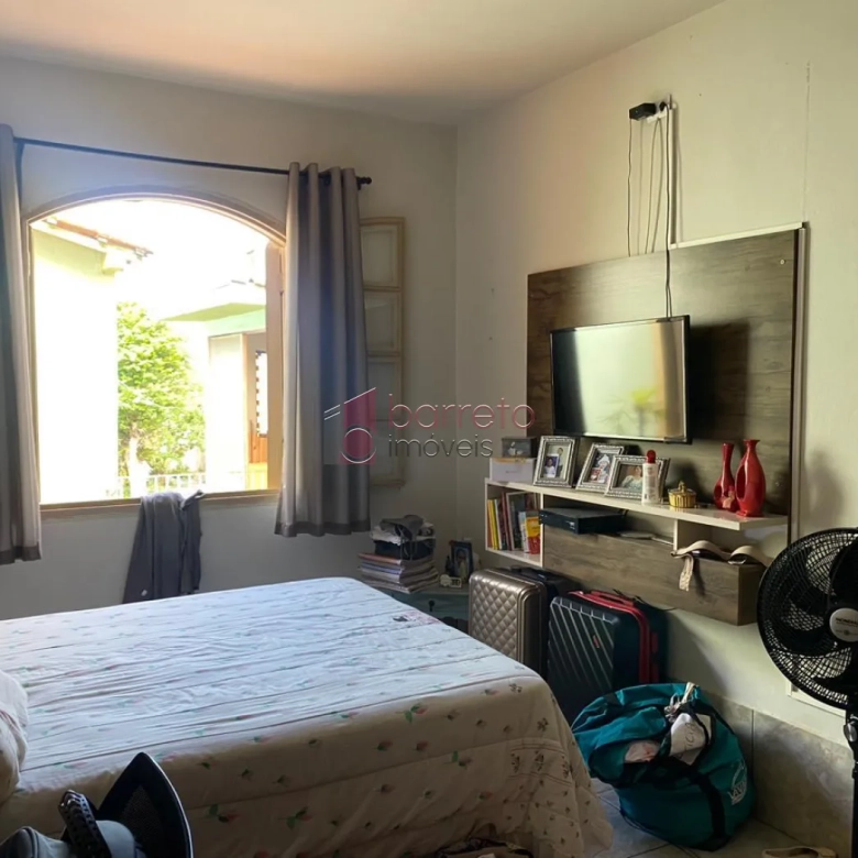 CASA TÉRREA COM EDÍCULA PARA VENDA NO BAIRRO VIANELO – JUNDIAÍ/SP