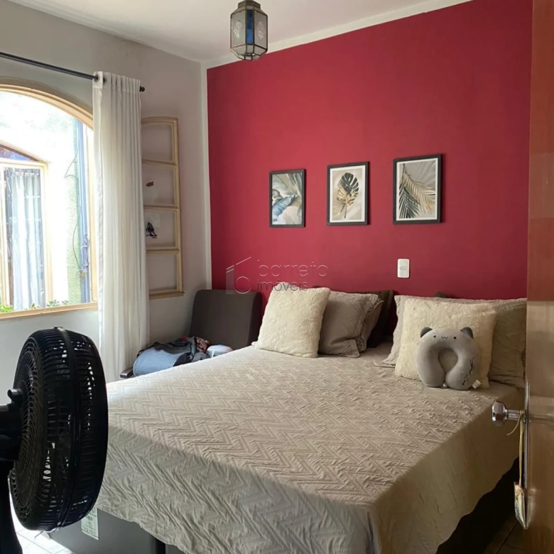 CASA TÉRREA COM EDÍCULA PARA VENDA NO BAIRRO VIANELO – JUNDIAÍ/SP