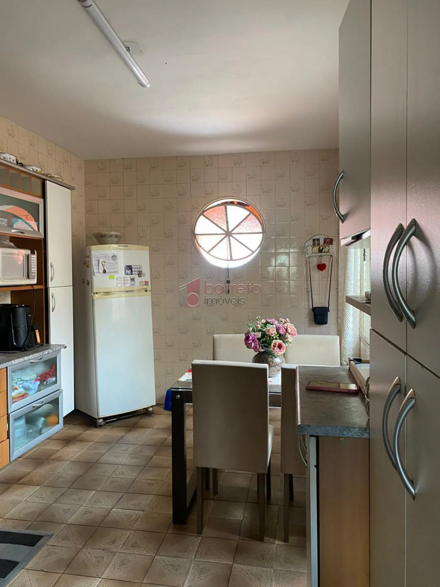 CASA TÉRREA COM EDÍCULA PARA VENDA NO BAIRRO VIANELO – JUNDIAÍ/SP