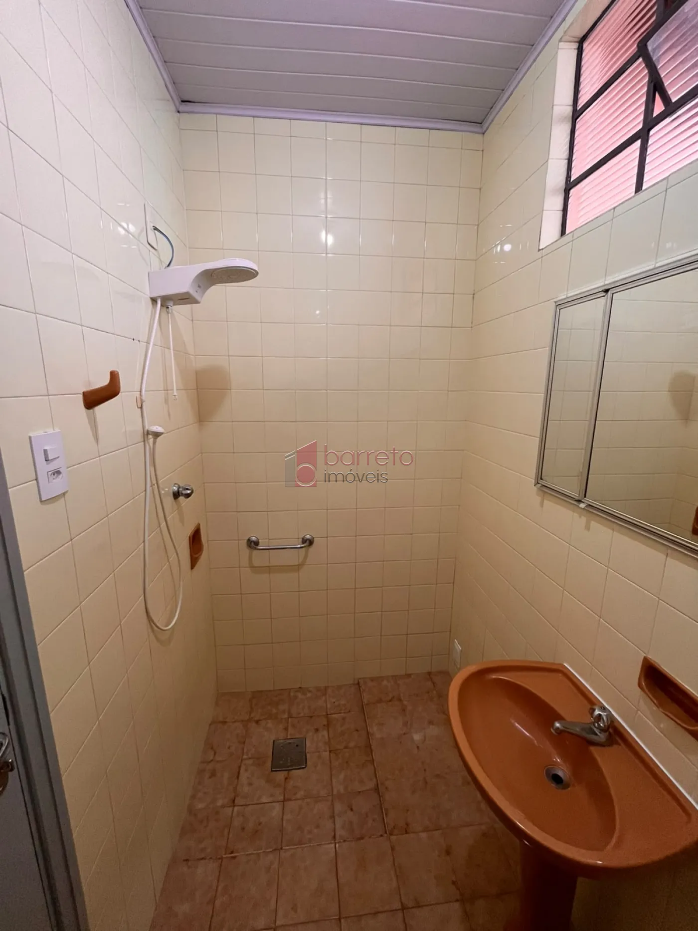 CASA PARA LOCAÇÃO NO BAIRRO VIANELO – JUNDIAÍ/SP