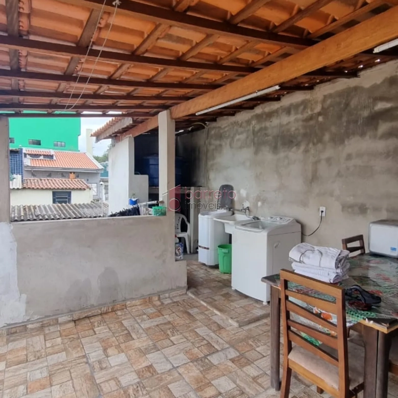CASA COM EDÍCULA À VENDA NA VILA ARENS – JUNDIAÍ/SP