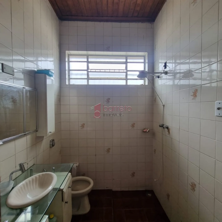 CASA COM EDÍCULA À VENDA NA VILA ARENS – JUNDIAÍ/SP