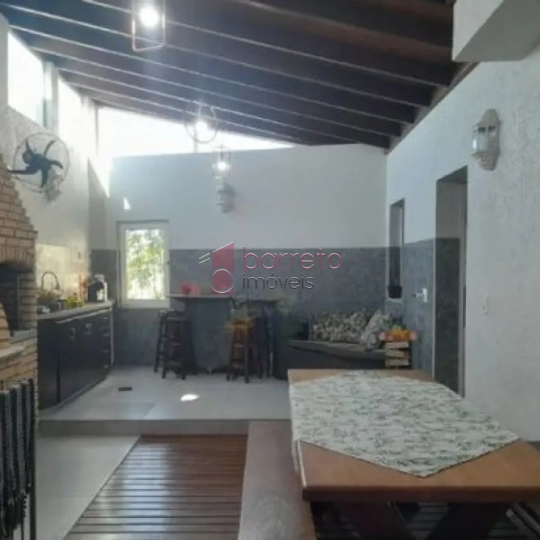 CASA À VENDA NO CENTRO DE JUNDIAÍ/SP