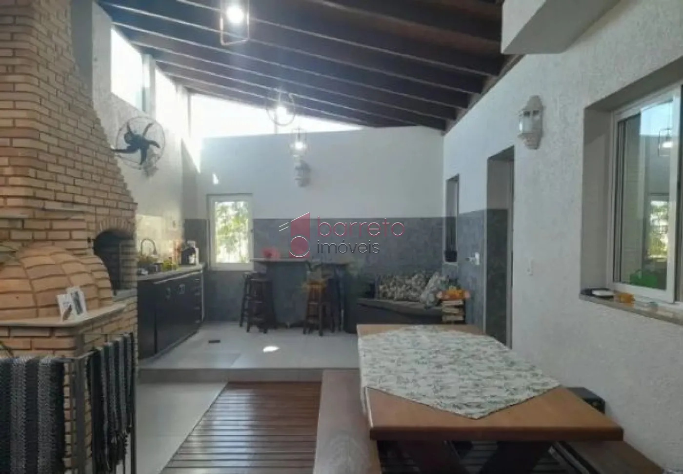 CASA À VENDA NO CENTRO DE JUNDIAÍ/SP