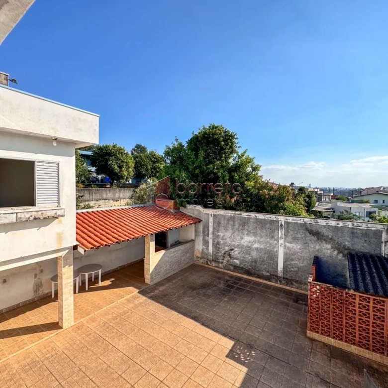 CASA SOBRADO COM 04 DORMITÓRIOS À VENDA NO BAIRRO JARDIM DAS CARPAS – JUNDIAÍ/SP