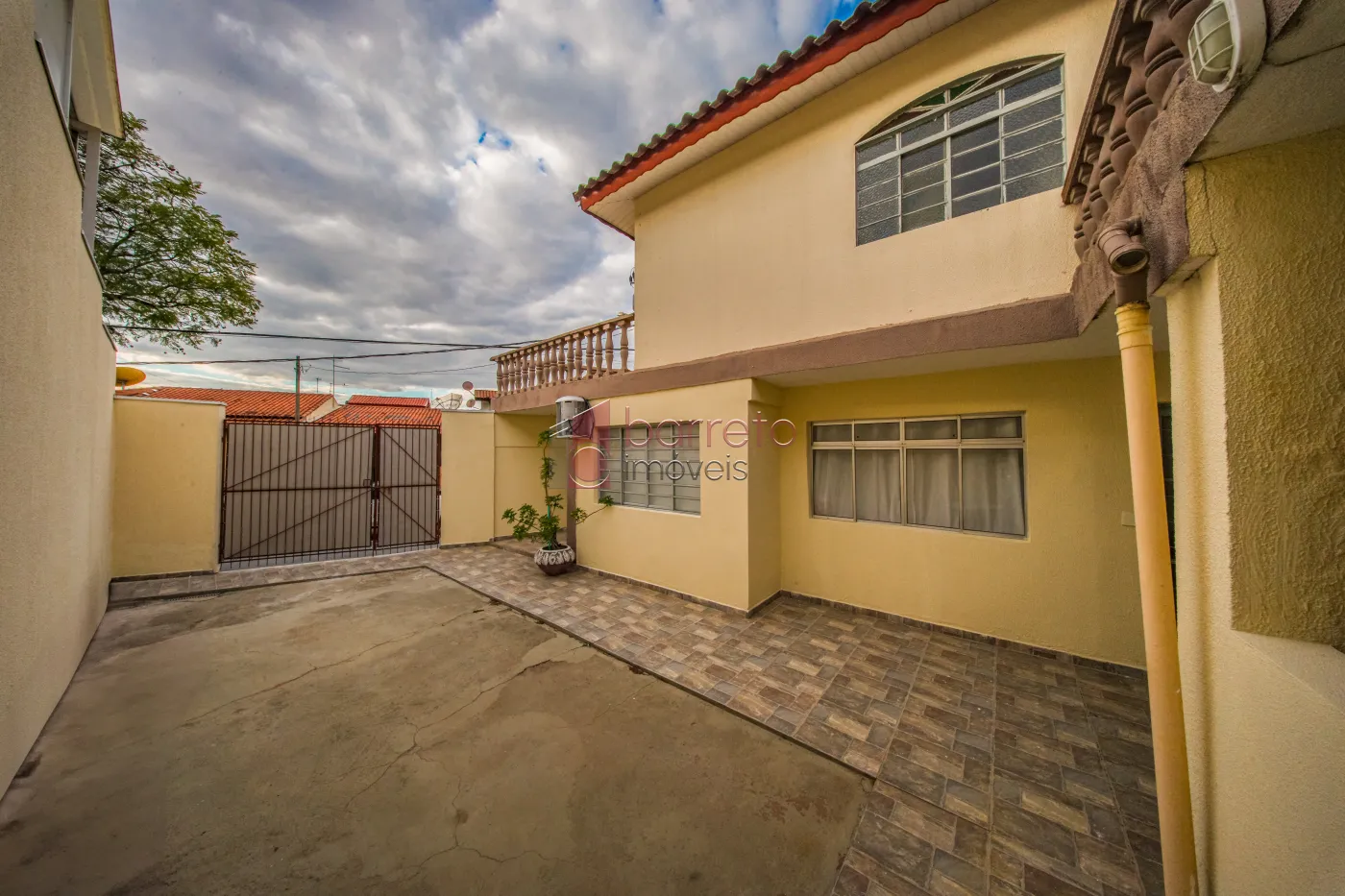 SOBRADO À VENDA NO JARDIM ERMIDA I – JUNDIAÍ/SP