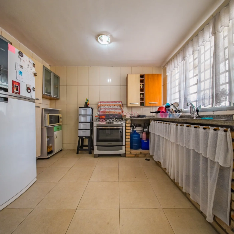 SOBRADO À VENDA NO JARDIM ERMIDA I – JUNDIAÍ/SP
