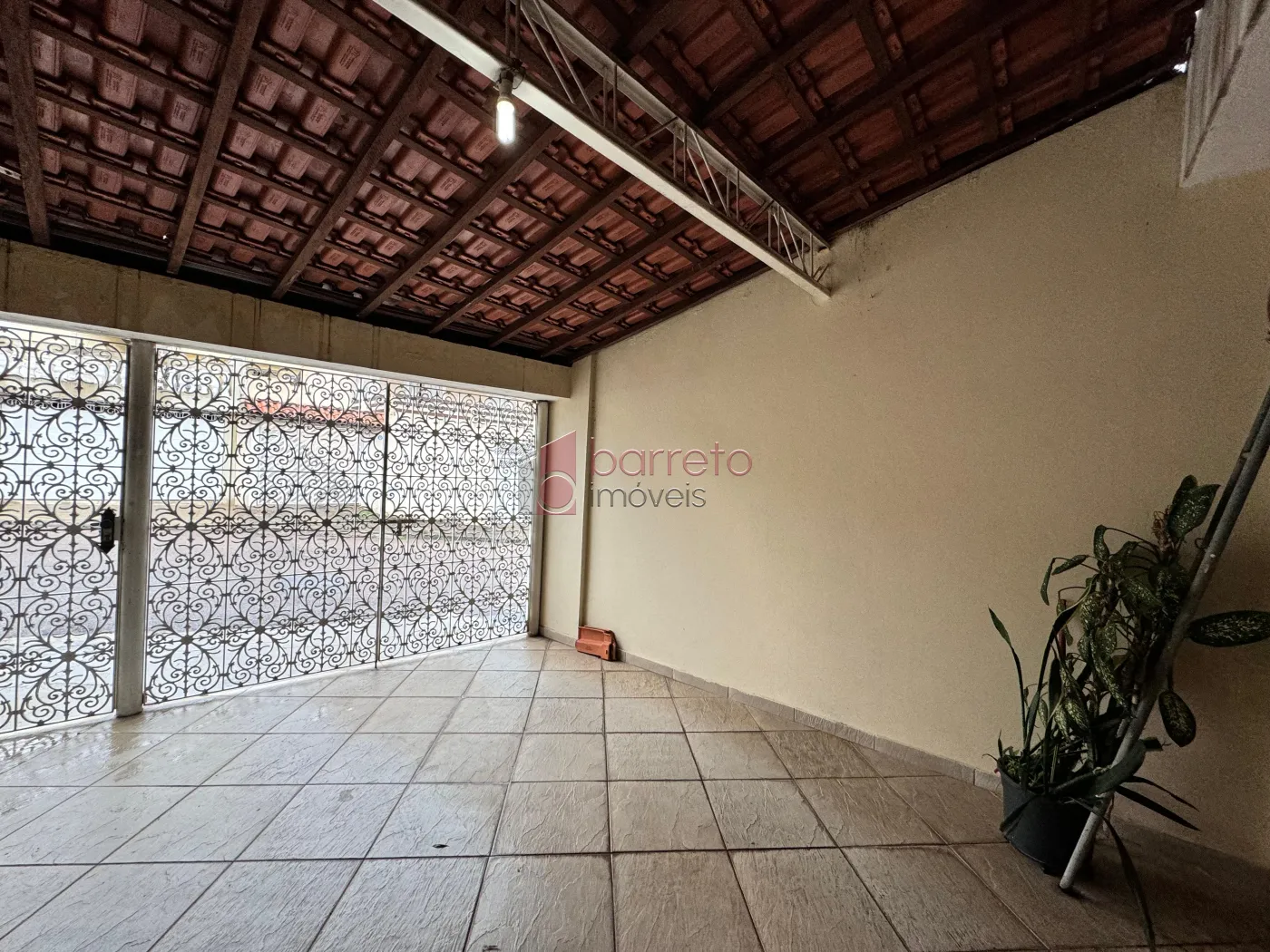CASA SOBRADO COM 03 DORMITÓRIOS À VENDA NO BAIRRO JARDIM ESTÁDIO – JUNDIAÍ/SP