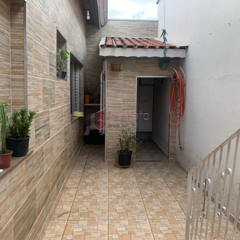 CASA À VENDA NO JARDIM LIBERDADE EM JUNDIAÍ/SP
