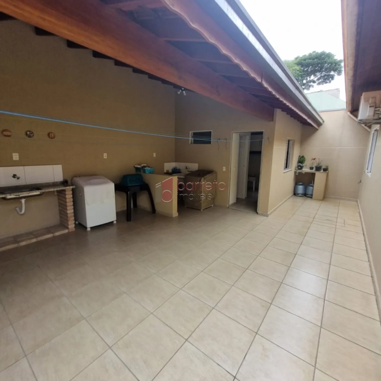 CASA À VENDA NO JARDIM MERCI EM JUNDIAÍ/SP