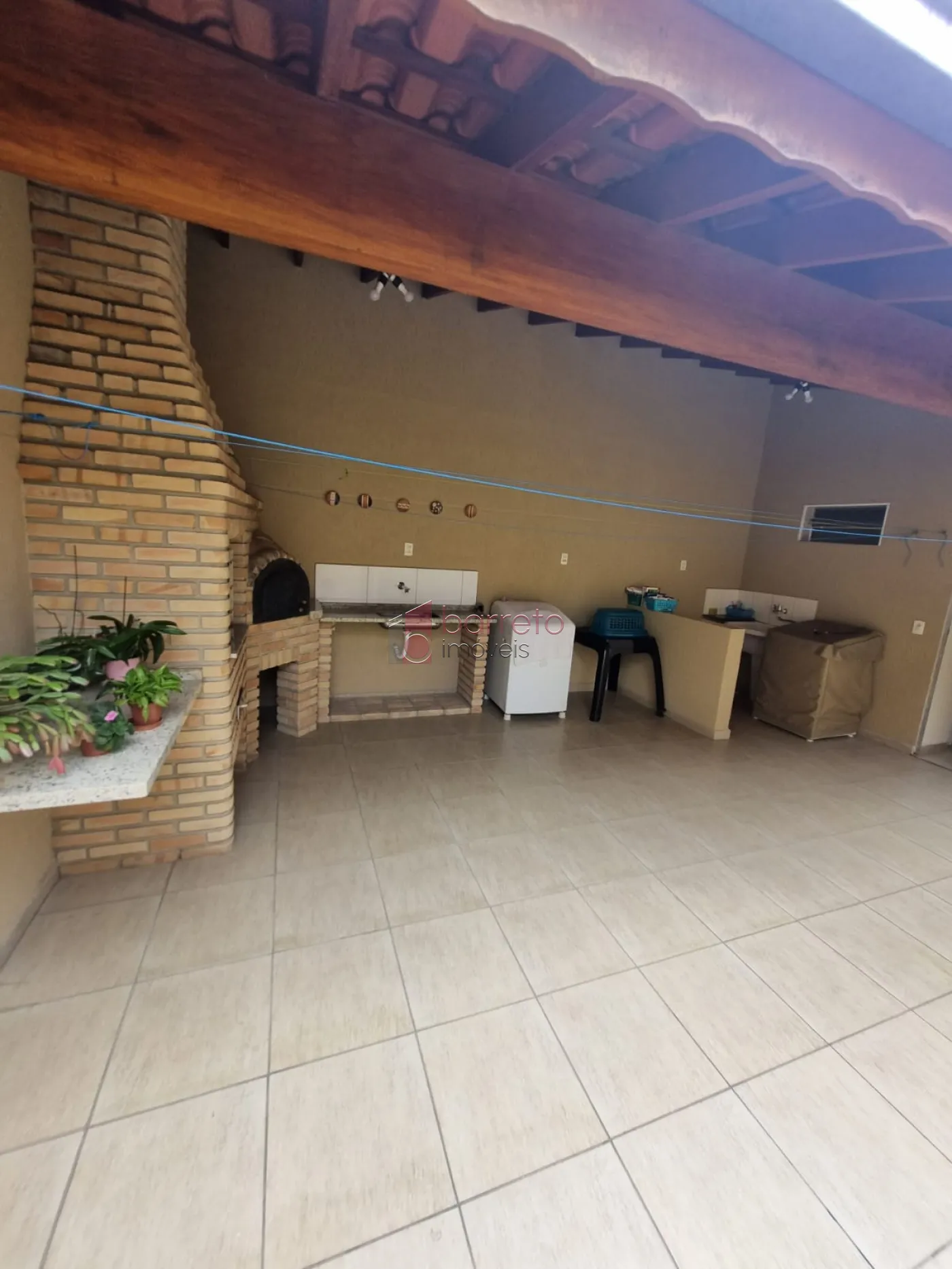 CASA À VENDA NO JARDIM MERCI EM JUNDIAÍ/SP