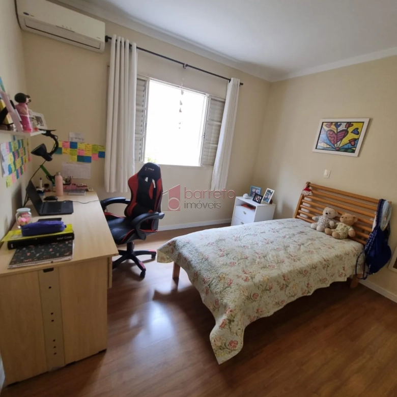CASA À VENDA NO JARDIM MERCI EM JUNDIAÍ/SP