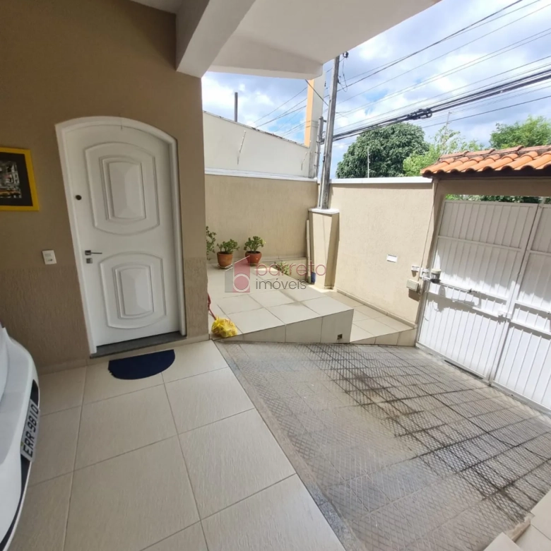 CASA À VENDA NO JARDIM MERCI EM JUNDIAÍ/SP