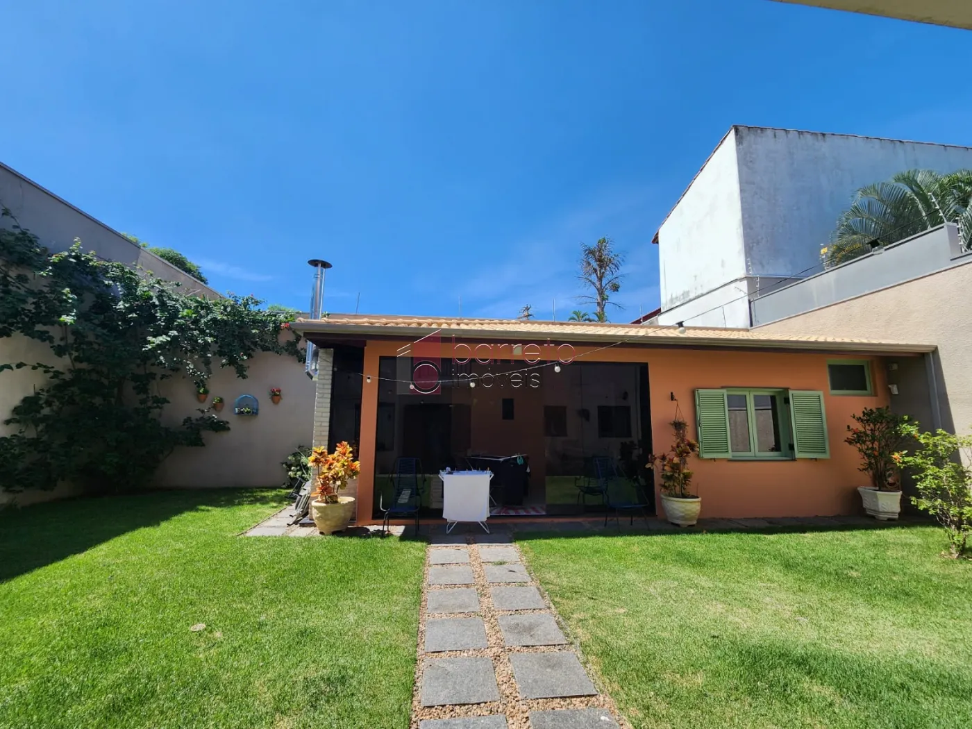 CASA COM 03 QUARTOS À VENDA – JARDIM PAULISTA – JUNDIAÍ/SP