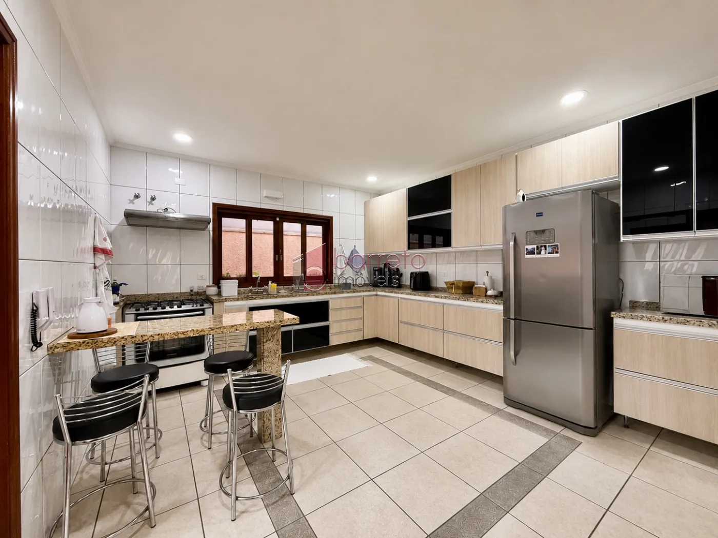 CASA COM 03 QUARTOS À VENDA – JARDIM PAULISTA – JUNDIAÍ/SP
