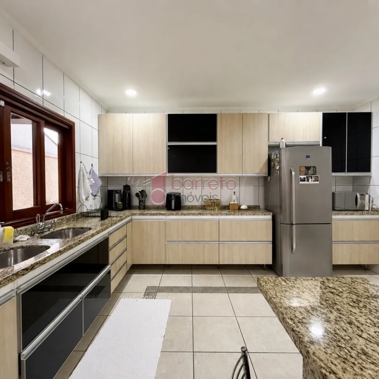 CASA COM 03 QUARTOS À VENDA – JARDIM PAULISTA – JUNDIAÍ/SP