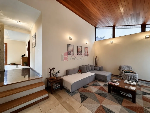 CASA COM 03 QUARTOS À VENDA – JARDIM PAULISTA – JUNDIAÍ/SP