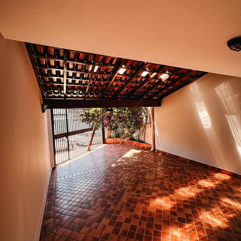 SOBRADO À VENDA NO BAIRRO CIDADE JARDIM I – JUNDIAÍ/SP
