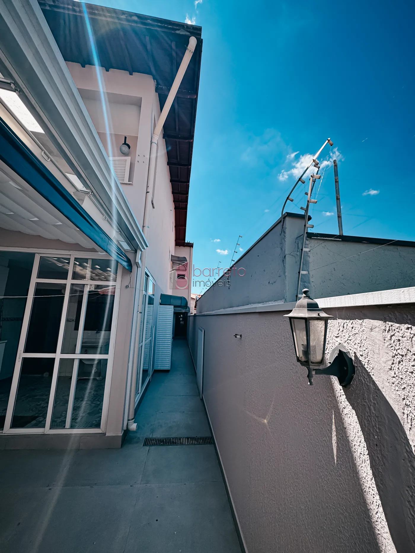 SOBRADO À VENDA NO BAIRRO CIDADE JARDIM I – JUNDIAÍ/SP