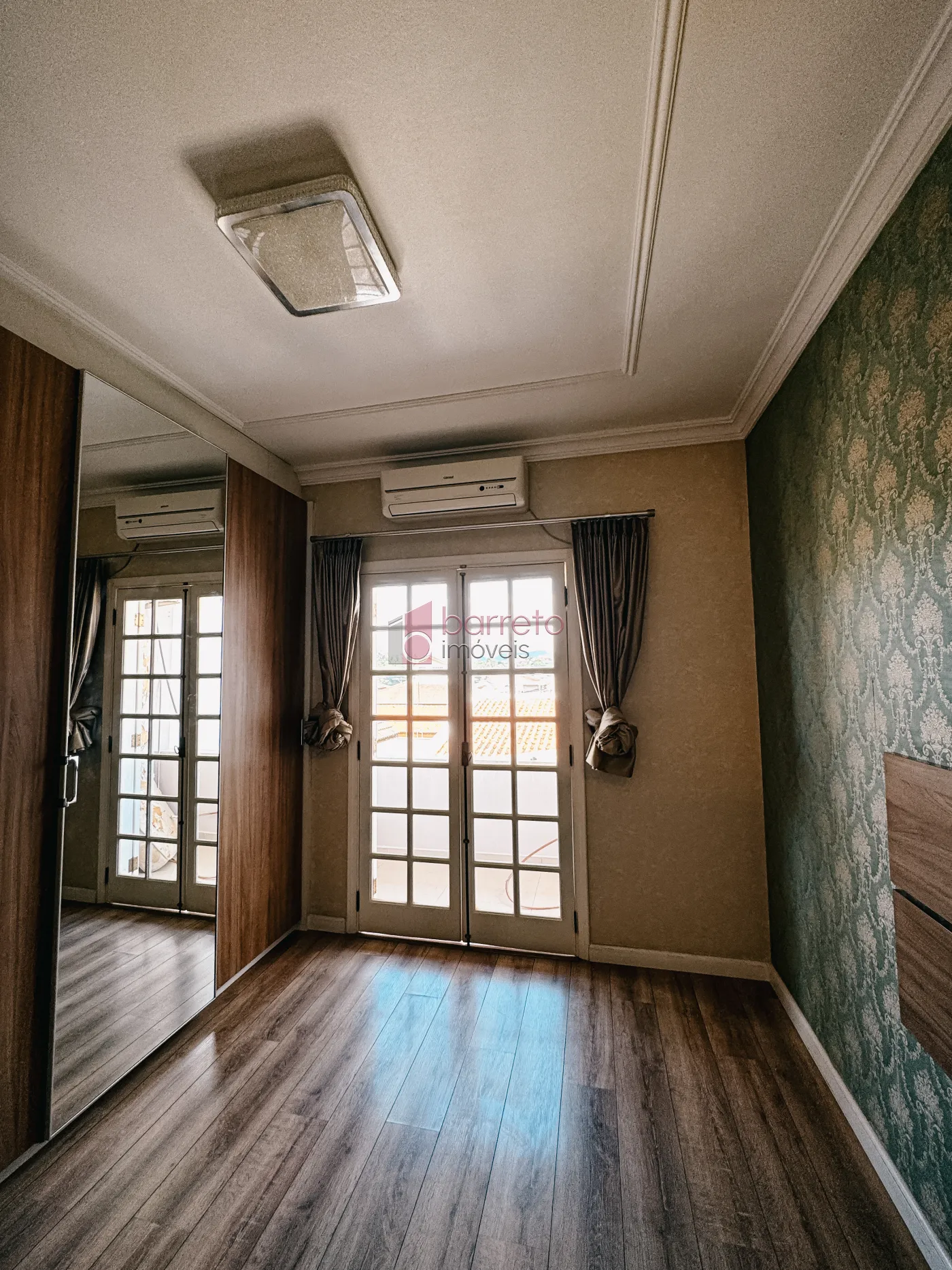 SOBRADO À VENDA NO BAIRRO CIDADE JARDIM I – JUNDIAÍ/SP