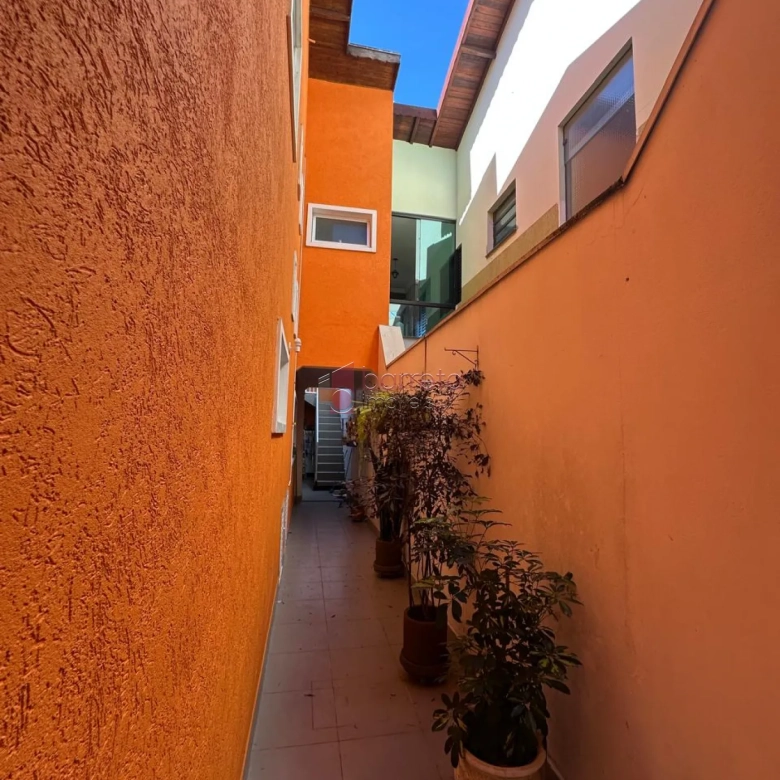 CASA À VENDA NO BAIRRO CIDADE JARDIM II EM JUNDIAÍ/SP
