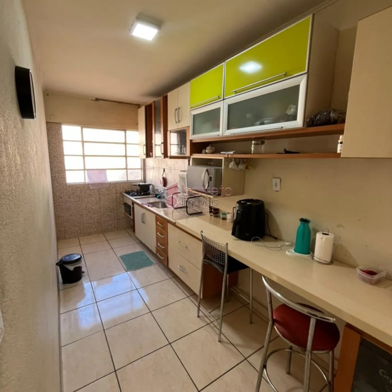CASA À VENDA NO BAIRRO ELOY CHAVES EM JUNDIAÍ/SP