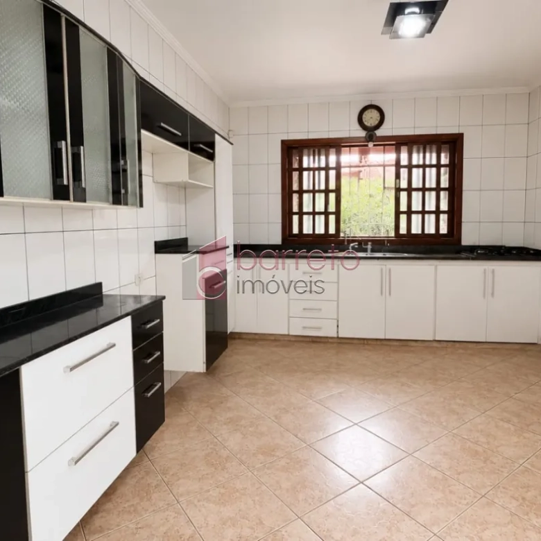 SOBRADO À VENDA NO BAIRRO ELOY CHAVES EM JUNDIAÍ/SP