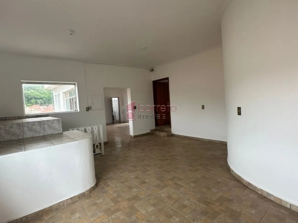 CASA NO PISO SUPERIOR PARA LOCAÇÃO NA VILA JOANA – JUNDIAÍ/SP