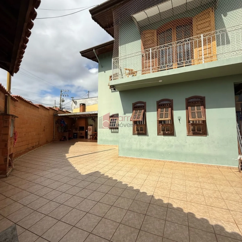 LINDA CASA À VENDA NO BAIRRO AGAPEAMA EM JUNDAÍ/SP