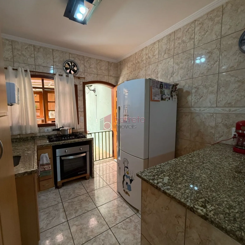 LINDA CASA À VENDA NO BAIRRO AGAPEAMA EM JUNDAÍ/SP