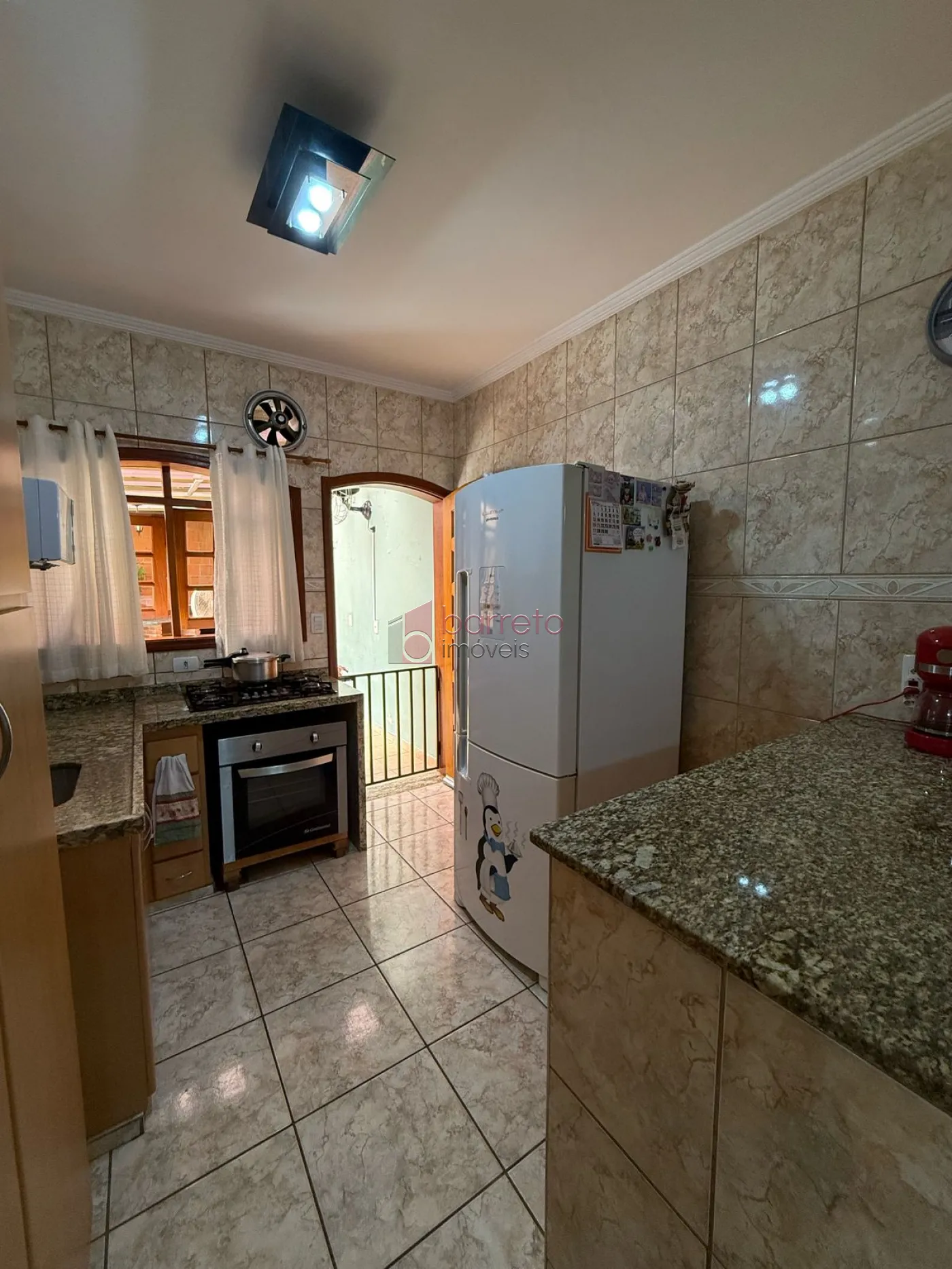 LINDA CASA À VENDA NO BAIRRO AGAPEAMA EM JUNDAÍ/SP